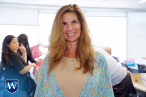 Dr. Kim Valentine